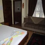 Sultan 3*
